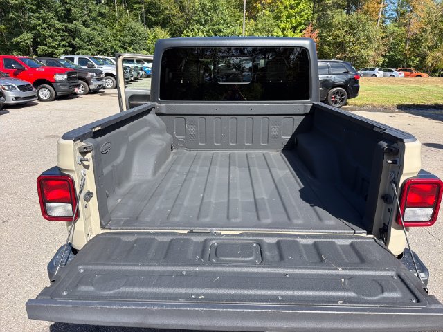 Used 2020 Jeep Gladiator Sport w/ Trailer Tow Package AWD/4WD image 24