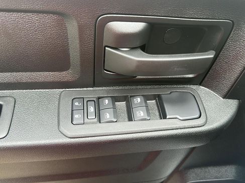 New 2026 RAM 3500 Tradesman w/ Bed Convenience Group image 10