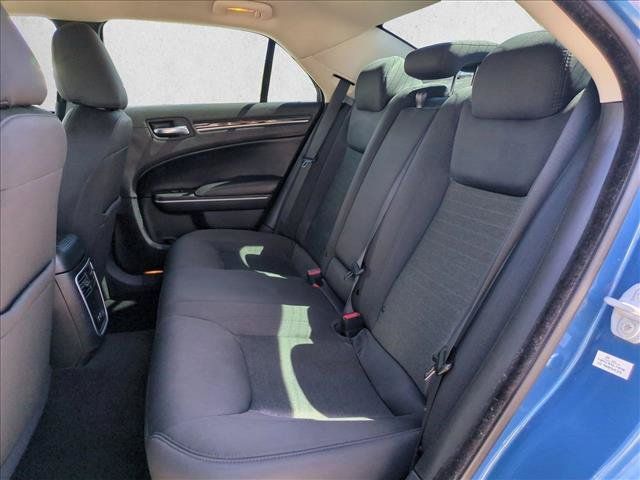 Used 2023 Chrysler 300 Touring w/ Sport Appearance Package RWD image 18