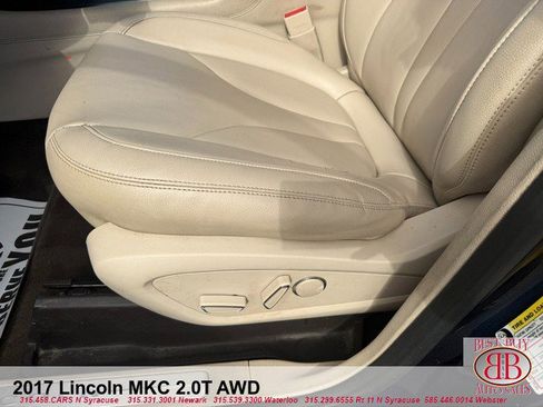 Used 2017 Lincoln MKC Premiere AWD/4WD image 15