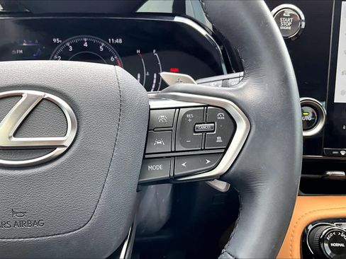 Used 2025 Lexus NX 350 AWD w/ Accessory Package (A2) image 25