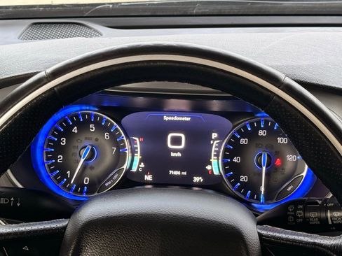 Used 2020 Chrysler Pacifica Limited w/ Advanced Safetytec Group image 33