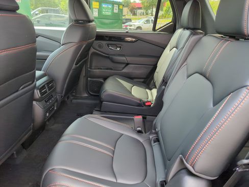 New 2025 Honda Pilot TrailSport image 20