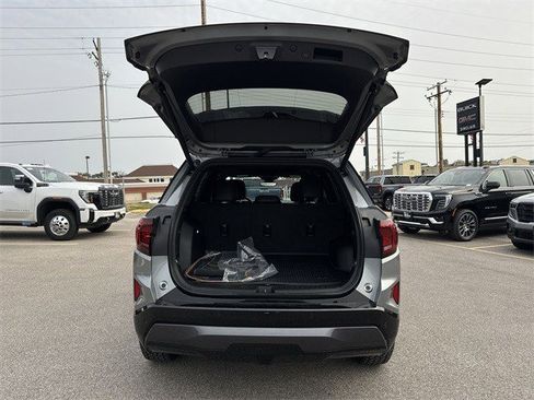 New 2026 GMC Terrain AT4 w/ Convenience Package III image 24
