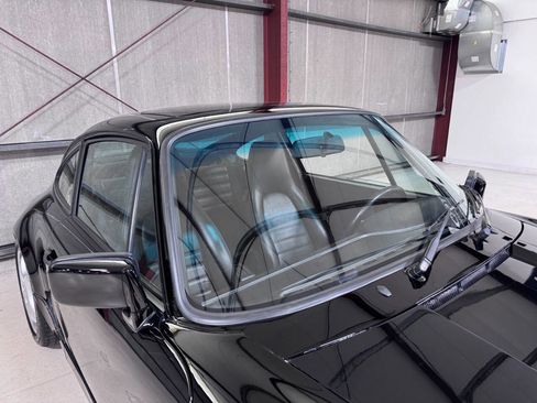 Used 1991 Porsche 911 Carrera image 22