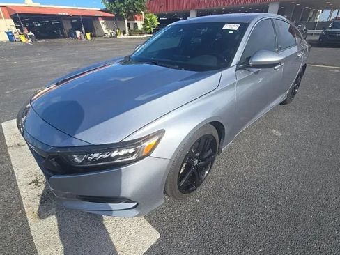 Used 2020 Honda Accord Sport image 3