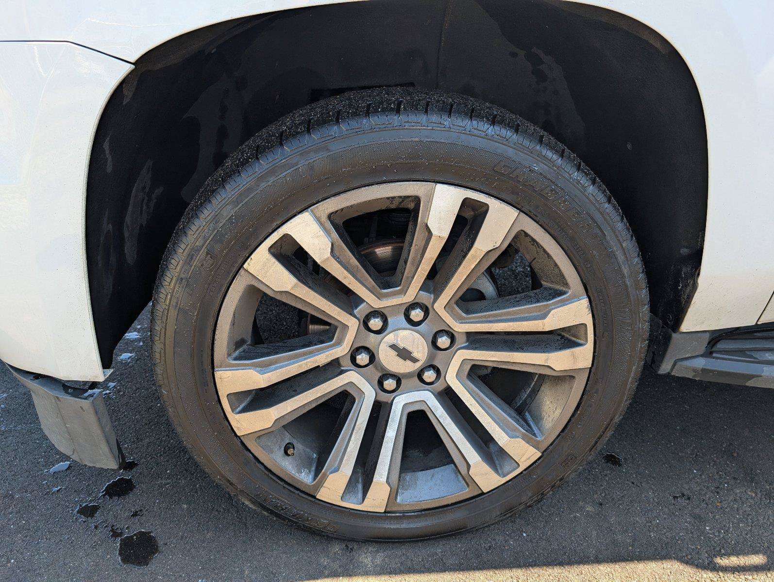 Used 2019 Chevrolet Tahoe LT AWD/4WD image 11