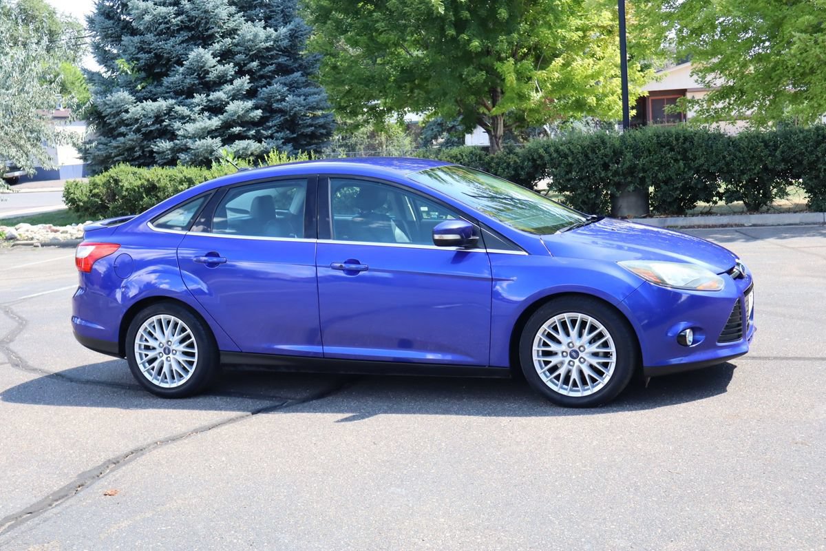 Used 2014 Ford Focus Titanium FWD image 2