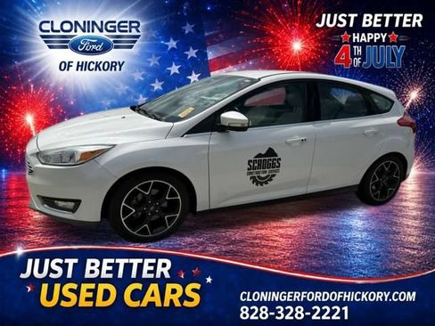 Used 2016 Ford Focus Titanium FWD image 1