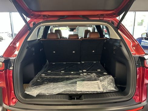 Used 2025 MAZDA CX-50 AWD 2.5 Turbo w/ Weather Package image 17