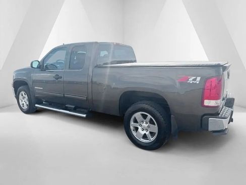 Used 2010 GMC Sierra 1500 SLE w/ Power Pack Plus image 5