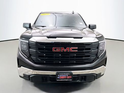 Used 2025 GMC Sierra 1500 Pro w/ Pro Value Package image 2