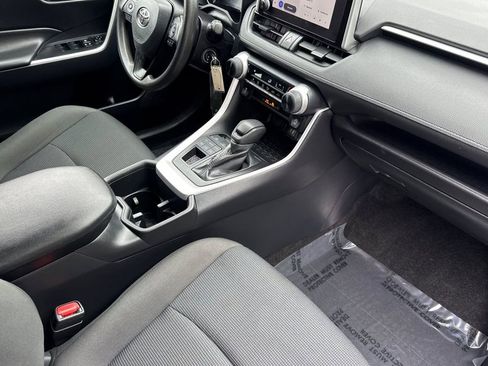 Certified 2024 Toyota RAV4 LE AWD/4WD image 15