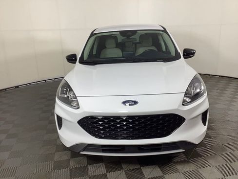 Used 2020 Ford Escape SE Sport image 7