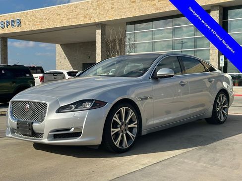 Used 2019 Jaguar XJ L Portfolio image 8