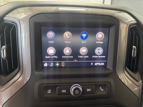 Used 2023 Chevrolet Silverado 2500 Custom w/ Custom Value Package image 21