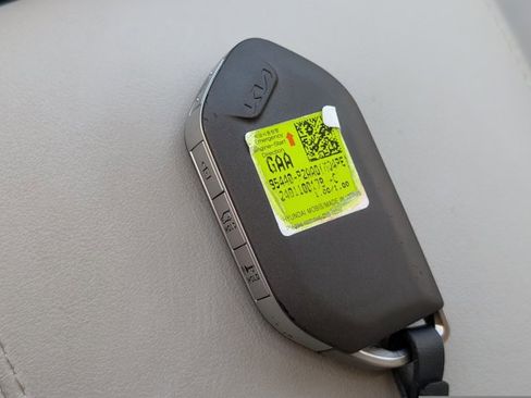 Used 2024 Kia Sorento X-Line EX AWD/4WD image 32