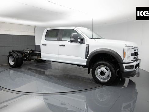 New 2026 Ford F450 XL w/ XL Chrome Package image 1