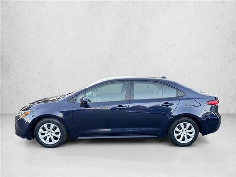 Used 2024 Toyota Corolla LE image 4