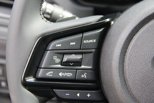 Used 2025 Subaru Forester Premium AWD/4WD image 21