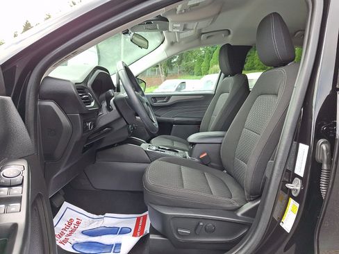 Certified 2023 Ford Escape Active AWD/4WD image 14