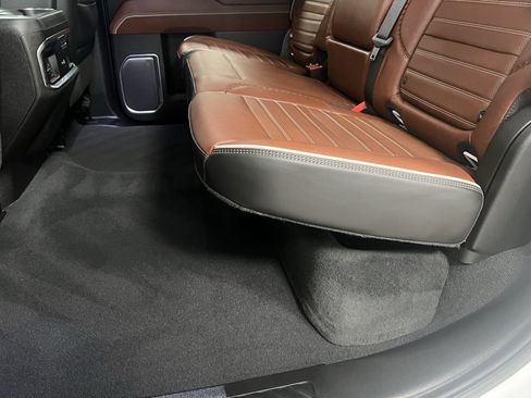 Used 2023 GMC Sierra 1500 Denali Ultimate image 51