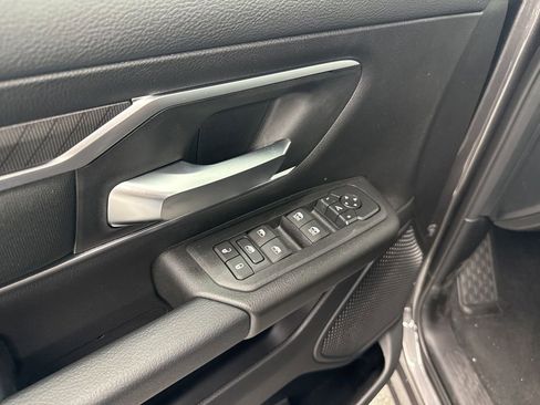 New 2026 RAM 1500 4x4 Crew Cab image 19
