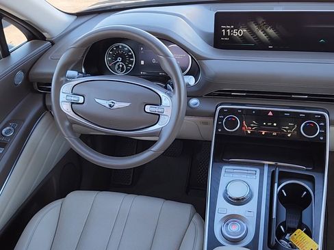 Used 2024 Genesis GV80 2.5T image 5