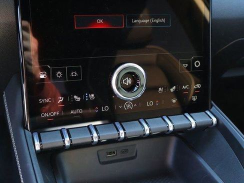 New 2026 GMC Terrain Denali w/ LPO, Black Badging Package image 37