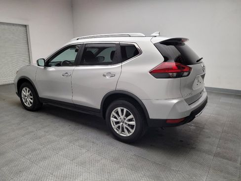 Used 2020 Nissan Rogue SV AWD/4WD image 3