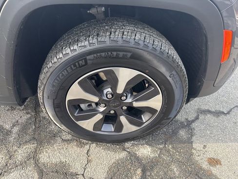 Used 2023 Jeep Grand Cherokee 4WD 4xe image 10