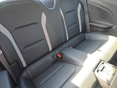 Used 2021 Chevrolet Camaro SS image 27