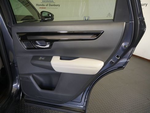 Used 2023 Honda CR-V EX-L image 7