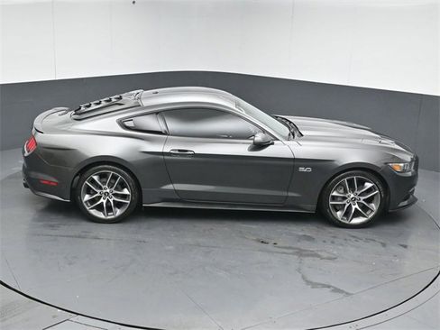 Used 2015 Ford Mustang GT Premium image 45