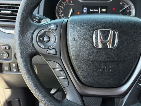 Certified 2023 Honda Ridgeline Sport image 17