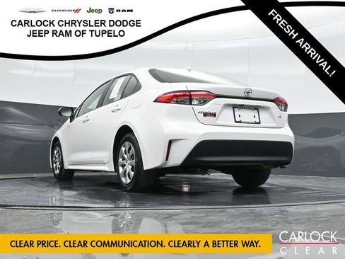 Used 2025 Toyota Corolla LE image 39