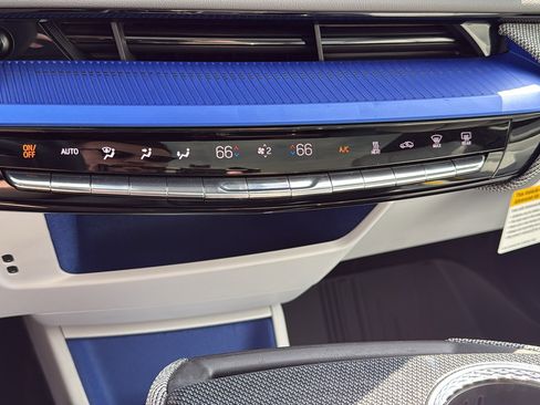 New 2026 Cadillac Optiq Sport 2 w/ LPO, Floor Liner Package image 20