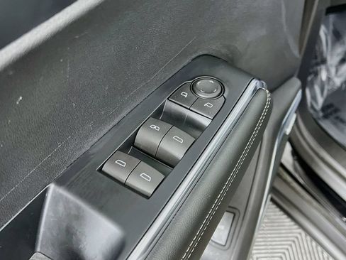 Used 2024 GMC Acadia Elevation AWD/4WD image 35