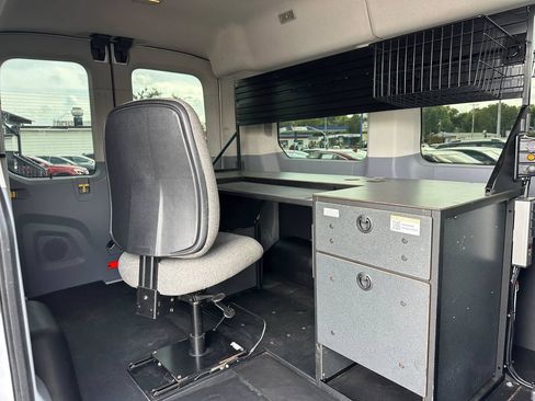 Used 2015 Ford Transit 150 XLT RWD image 30