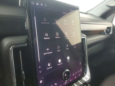 Used 2025 GMC Yukon Denali image 28