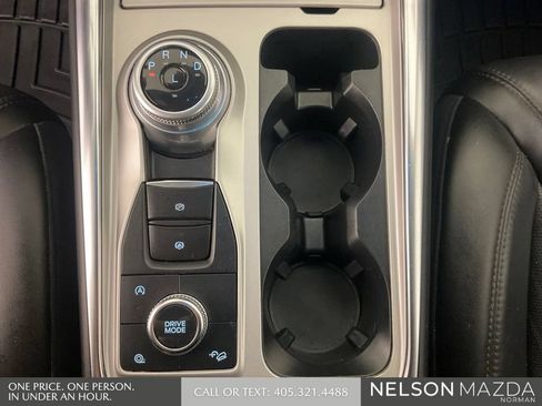 Used 2023 Ford Explorer Platinum w/ Technology Package AWD/4WD image 44