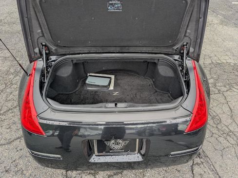 Used 2006 Nissan 350Z Touring RWD image 37