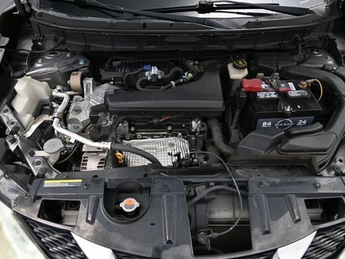 Used 2015 Nissan Rogue SV w/ SV Premium Package FWD image 25