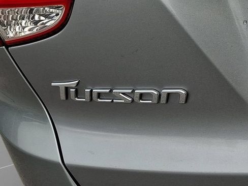 Used 2015 Hyundai Tucson SE AWD/4WD image 34