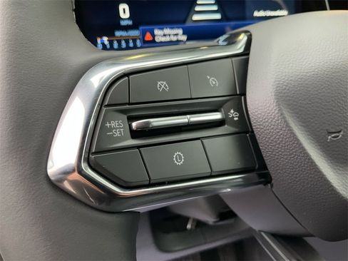 New 2026 Chevrolet Equinox LT w/ LPO, Floor Liner Package image 35