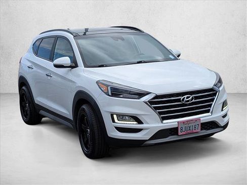 Used 2019 Hyundai Tucson Ultimate w/ Cargo Package AWD/4WD image 3