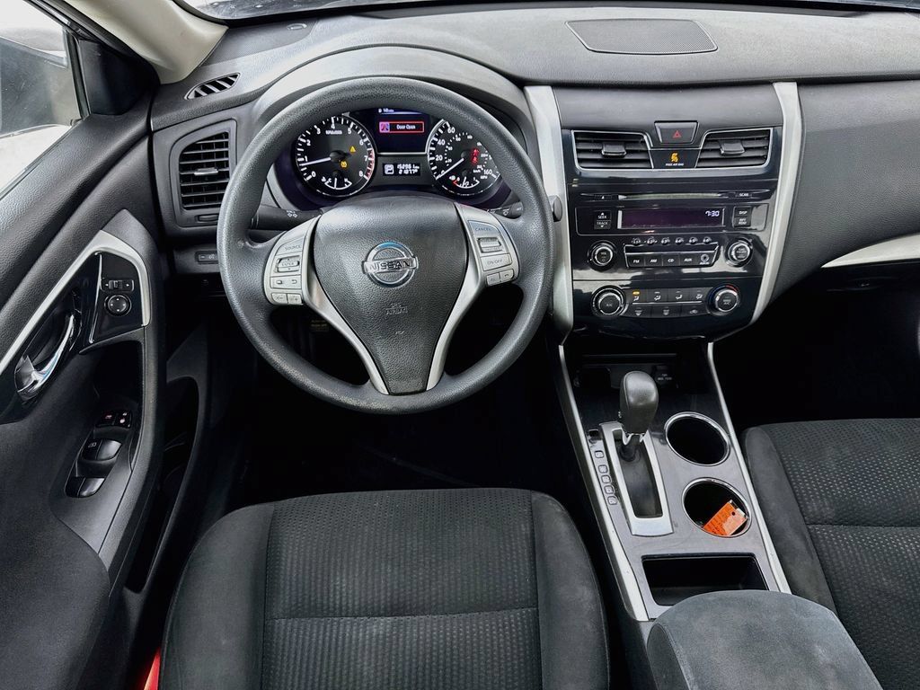 Used 2014 Nissan Altima 2.5 S FWD image 24