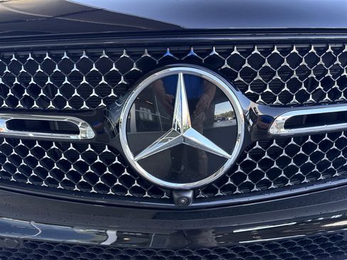 New 2026 Mercedes-Benz GLC 300 image 11
