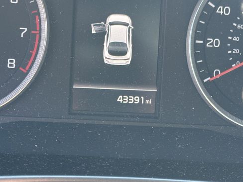 Used 2021 Kia K5 GT image 13