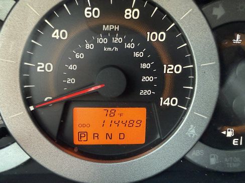Used 2012 Toyota RAV4 4WD w/ Value Pkg image 16